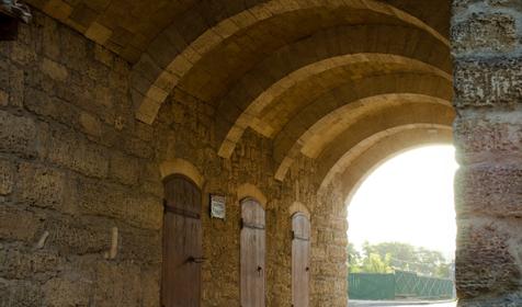 Крепостные ворота Гезлева, туристический маршрут Малый Иерусалим, Евпатория, Крым