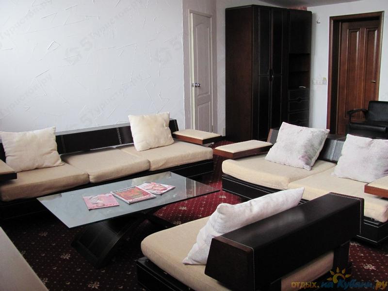 Star it rich. Star it rich. Prosperous star. Гостиница crystal краснодар. Star strike it rich manga.