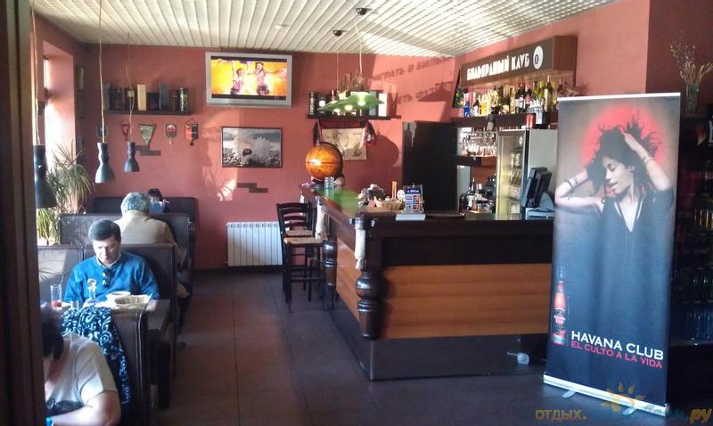 Гостиница эрмитаж краснодар герцена 162. Эрмитаж на герцена в краснодаре. Ресторан эрмитаж краснодар. Эрмитаж краснодар караоке. Бар эрмитаж красноярск.