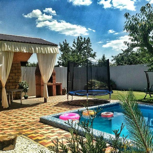 Дача удача омск баня. Дача удача. Дача удача чемал. Вилла евгения бердянск. Дача удача.