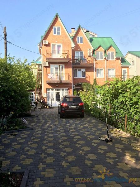 Лазаревское лилия гостевой дом фото