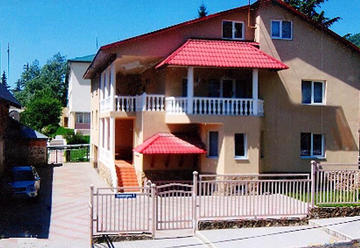 Фасад отеля Радуга, г. Сочи, п. Красная Поляна