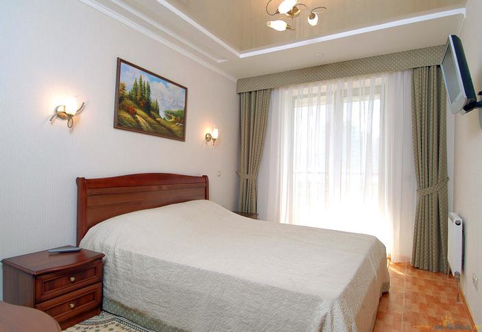 Номер люкс двухкомнатный с холлом, отель Платан Южный, г. Краснодар