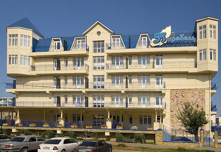 Фасад гостиницы Мирабель, г. Анапа