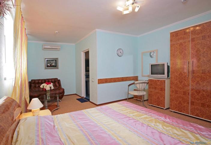 Номер полулюкс, Гостевой дом На Херсонской, г. Геленджик