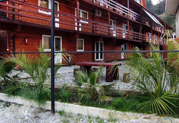 Гостиничный комплекс Форествиль, г. Сочи, Лазаревский район, кп. Солоники