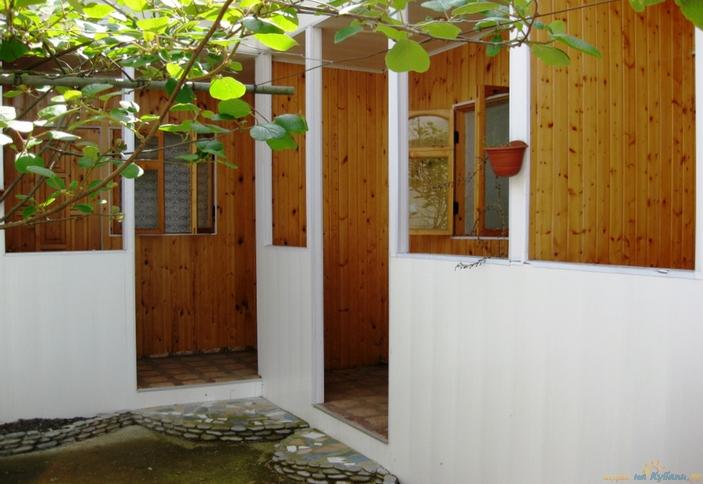 Частная гостиница У Азы, г. Сочи, Лазаревский район, с. Вардане