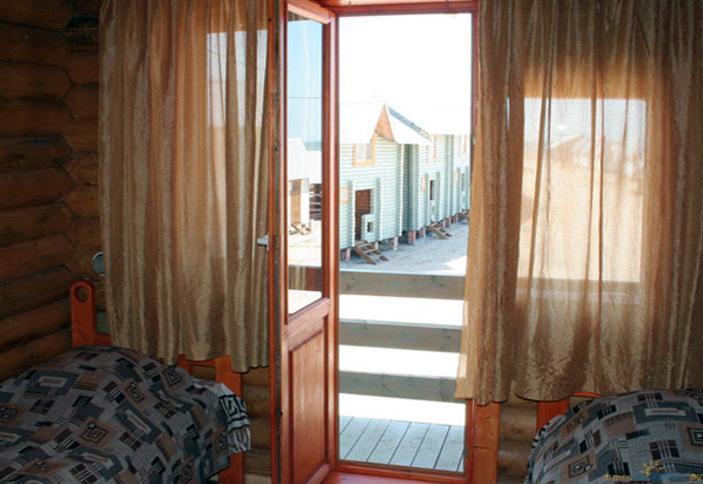 Двухместный номер эконом, база активного отдыха Серфприют, Ейский район, ст. Должанская, Коса Долгая