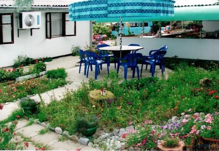 Территория, гостевой дом Авалон, г. Сочи, п. Лоо