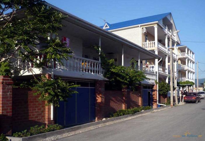 Гостевой дом Антал, г. Геленджик, с. Кабардинка