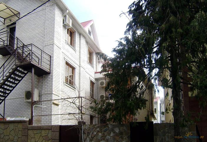 Гостиница Виноградная лоза, г. Сочи, п. Лазаревское