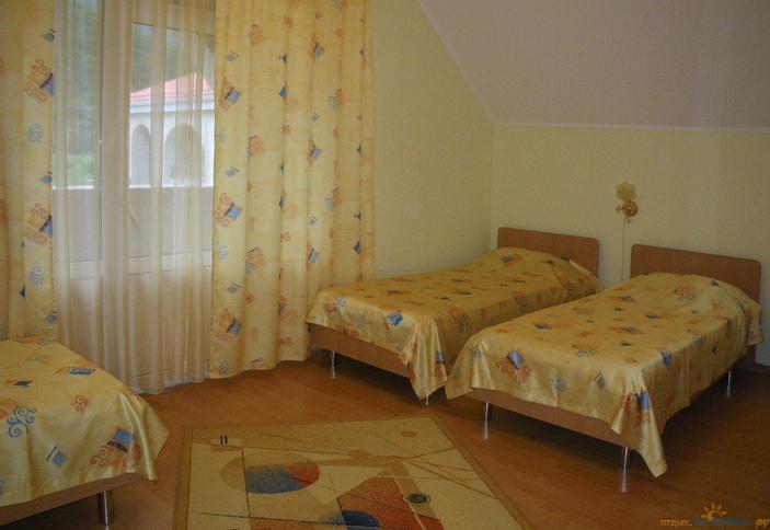 Номер гостевого дома Валерия, г. Новороссийск, с. Абрау-Дюрсо