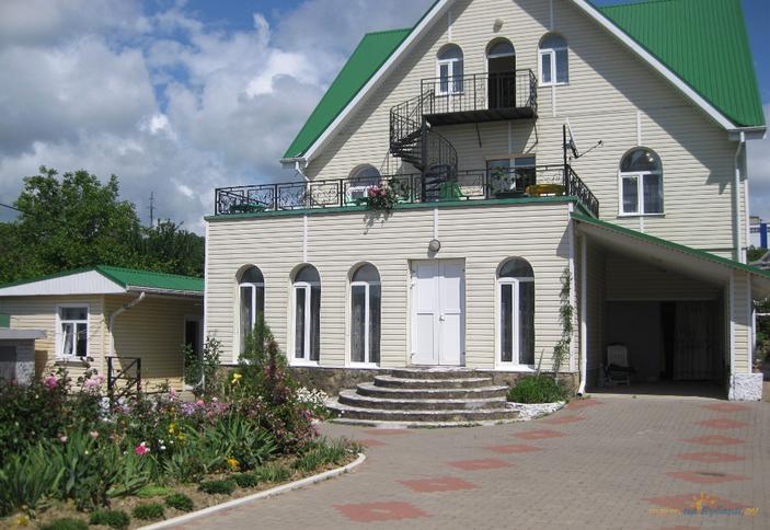Гостевой дом на ул. Школьная 35, Геленджик, п. Архипо-Осиповка