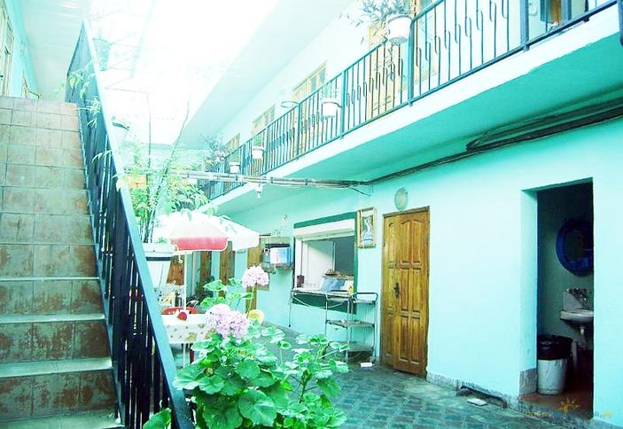 Киевский дворик, г. Сочи, Адлер