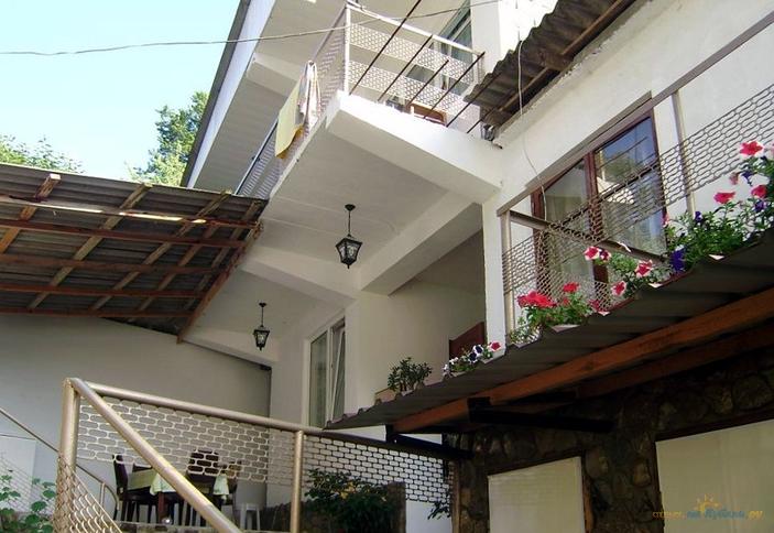 Частный дом Отдых у Эдуарда, г. Сочи, Лазаревский район, п. Лоо