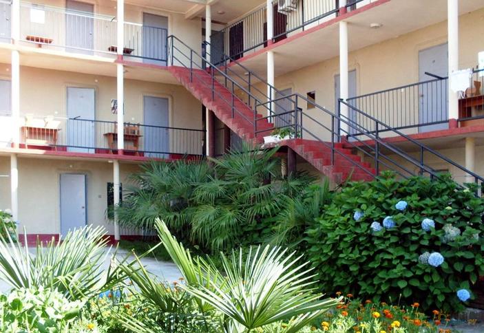 Гостевой дом Южный, г. Сочи, Лазаревский район, с. Вардане