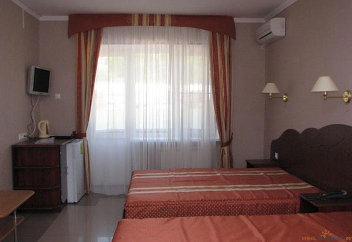 Двухкомнатный номер люкс. Гостиница Южная ночь, Туапсинский район, п. Джубга