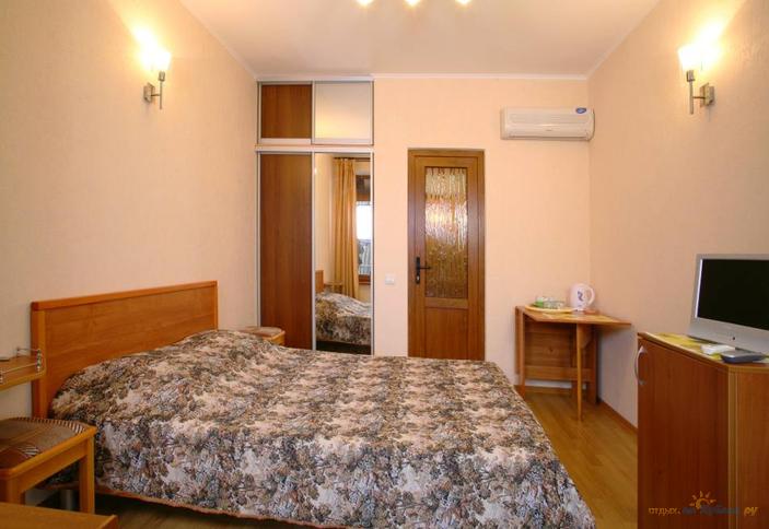 Номер стандарт отеля Валерия, г. Геленджик