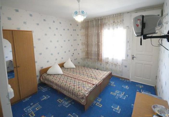 Двухместный номер. Гостиница Феникс, г. Сочи, Лазаревский район, п. Вардане