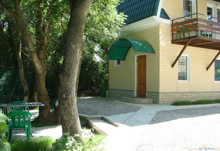 Гостевой дом У Ручья, г. Геленджик, с. Кабардинка