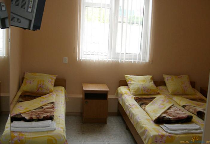 Полулюкс, гостевой дом по ул.Ленина, г. Геленджик, с. Дивноморское