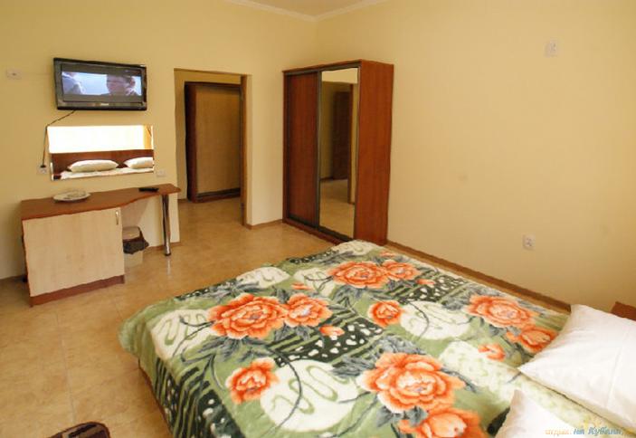 Двухкомнатный номер. Гостевой дом Дивный, г. Геленджик