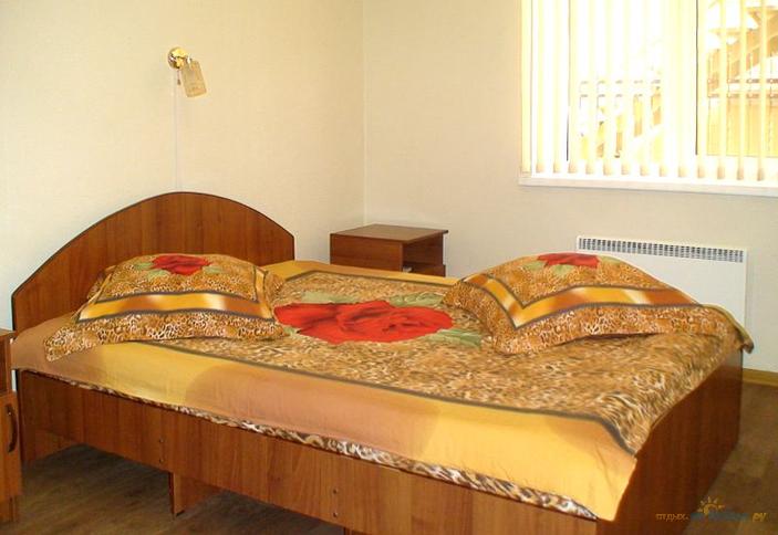 Номер. Гостевой дом Дюрсо, г. Новороссийск, п. Абрау-Дюрсо