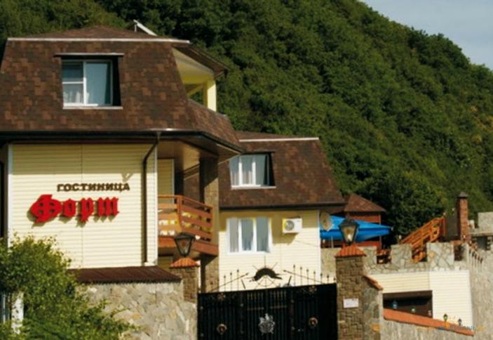 Гостиница Форт, Туапсинский район, п. Новомихайловский