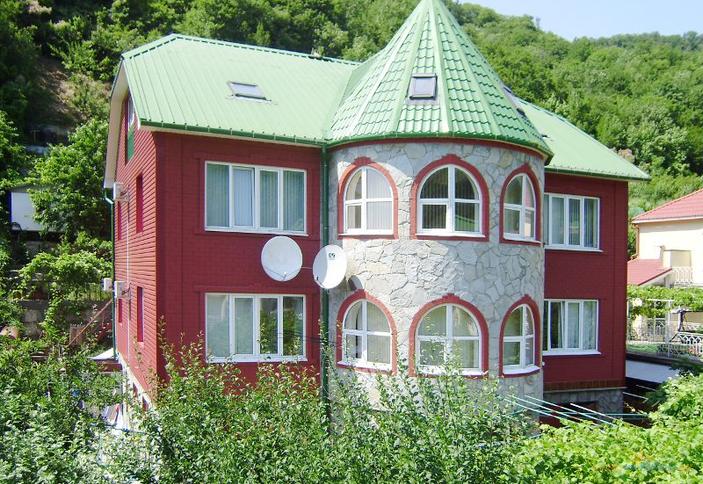 Частный дом Бронислава, Туапсинский район, п. Дедеркой