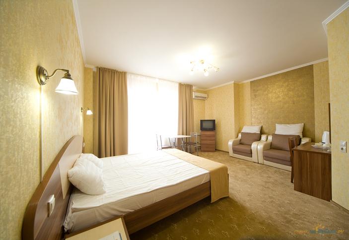 Номер Полулюкс. Гостиница Феерия, г. Геленджик