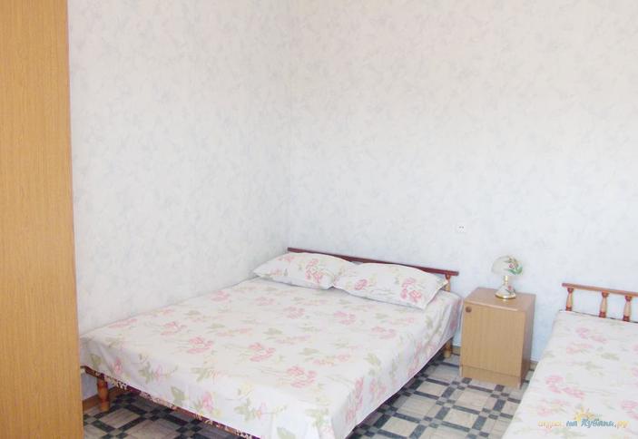 Пятиместный, гостевой дом Амелия, п. Лоо