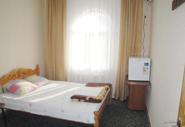 Номер. Частный гостиничный комплекс Ред Хауз, п. Шепси