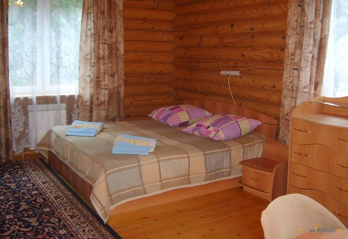 Номер Люкс. База отдыха Райский сад, г. Геленджик, с. Прасковеевка