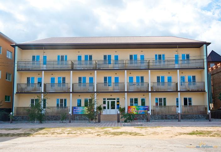 Гостевой дом Радуга, Темрюкский район, ст. Голубицкая