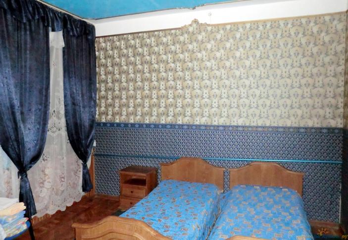 Трехместный номер гостиницы Метра, п. Тульский, Майкопский р-н, Республика Адыгея