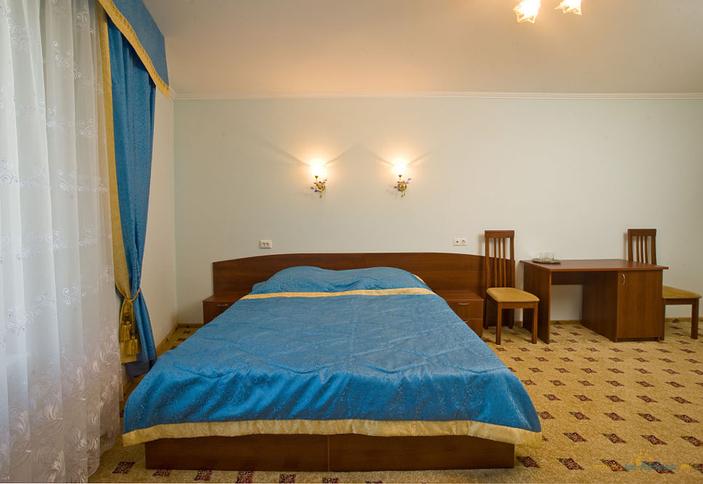 Двухместный без балкона. Отель Оксана, Туапсинский район, п. Небуг