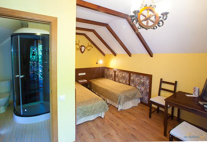 Номер Охотничий. Отель Велнес-усадьба, п. Гузерипль