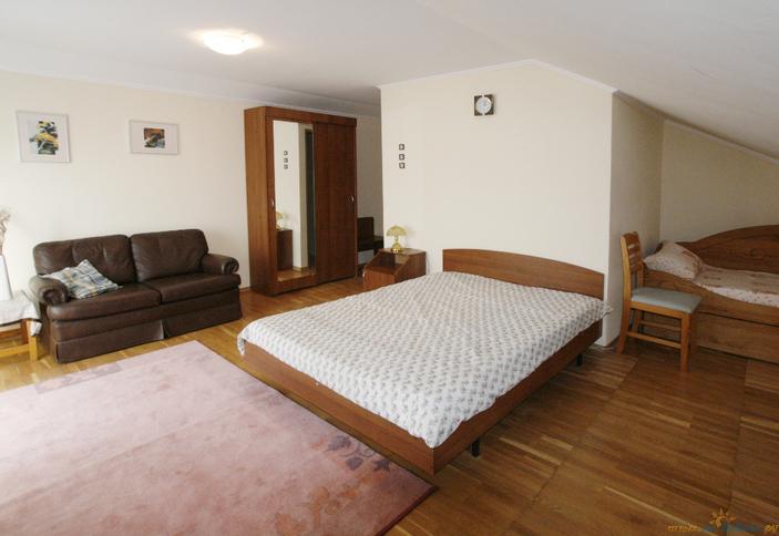 Четырехме в мансарде (вид на море). Частный пансионат Европейский, г. Геленджик