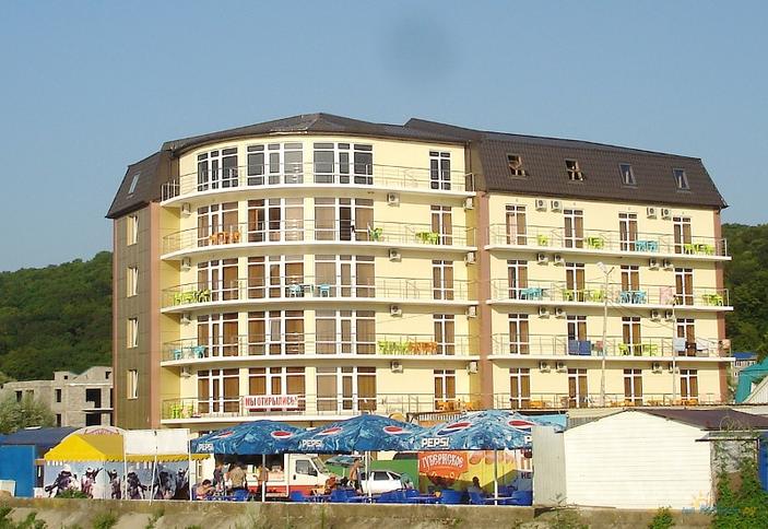 Гостиница Три бриллианта, Туапсинский р-н, п. Новомихайловский