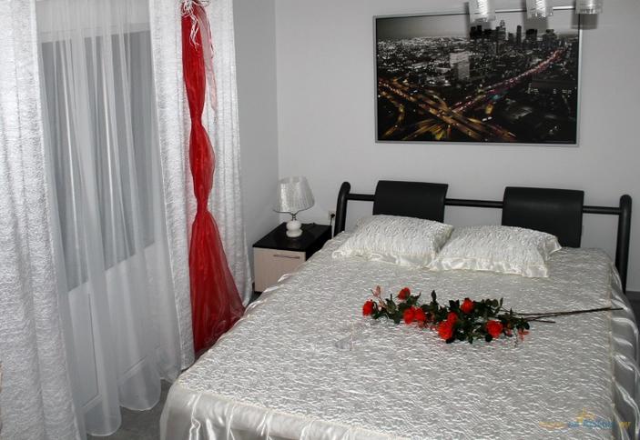 Номер для новобрачных. Отель Таис, г. Сочи, Адлер