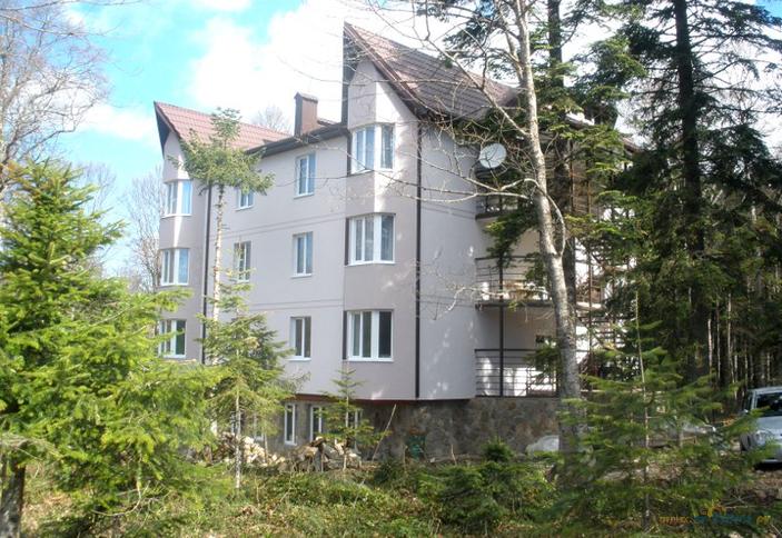 Гостевой дом Престиж-Лагонаки. Апшеронский р-н, плато Лаго-Наки, поляна Геймоновская