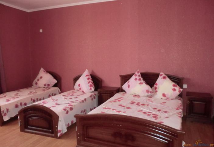 Четырехместный номер. Гостевой дом Самуэл, г. Адлер