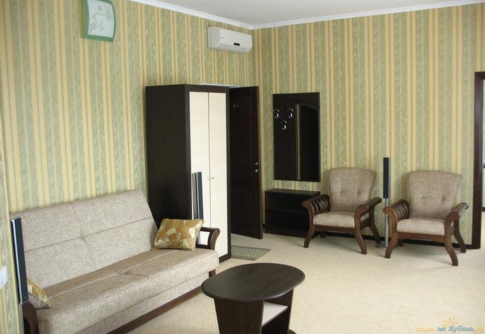 Студия. Отель Европа, г. Геленджик, с. Архипо-Осиповка