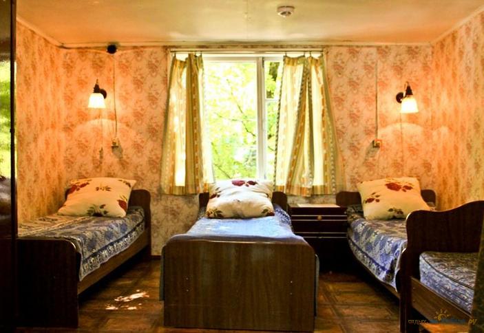 Комната. База отдыха Черномор и Ко, г. Геленджик, х. Бетта