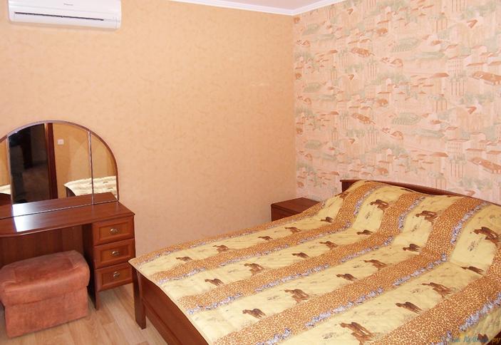 Номер Люкс с лоджией. Гостевой дом Багира, г. Геленджик, с. Дивноморское