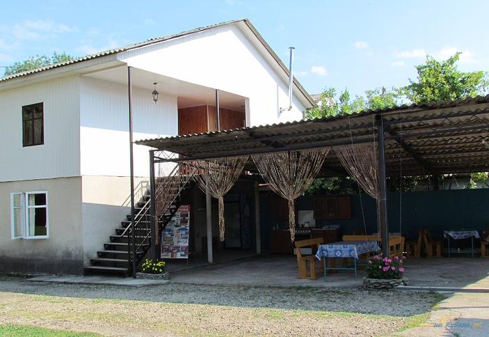 Гостевой дом Армани, г. Сочи, Лазаревский район, п. Вардане