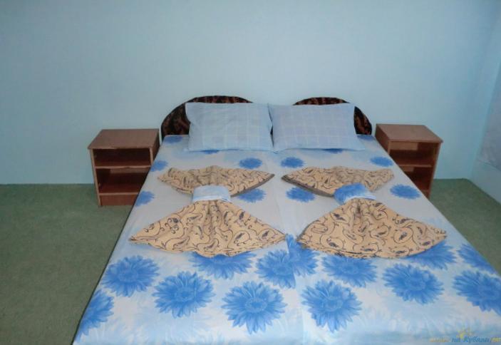 Трехместный эконом. Гостевой дом, г. Сочи, Лазаревский район, с. Вардане