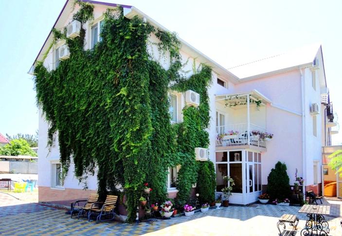 Гостевой дом Фламинго, г. Геленджик, Голубая Бухта 