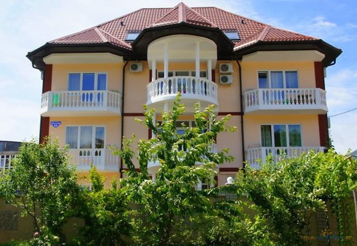 Отель Мандарин, г. Сочи, п. Лазаревское