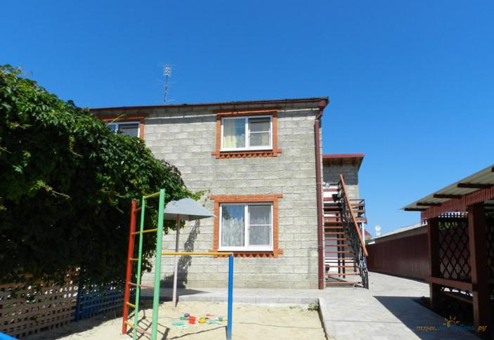 Частный пансионат В гостях у Лены, Темрюкский район, п. Кучугуры